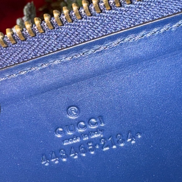 💙♥️GUCCI Calfskin Ghost Zip Around Card Case/Wallet - Picture 10 of 10